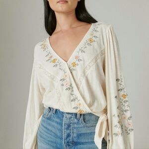 100% Cotton, cream, embroidered Lucky Brand Top. Size small.